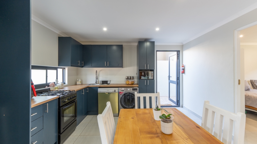 5 Bedroom Property for Sale in Calypso Beach Western Cape